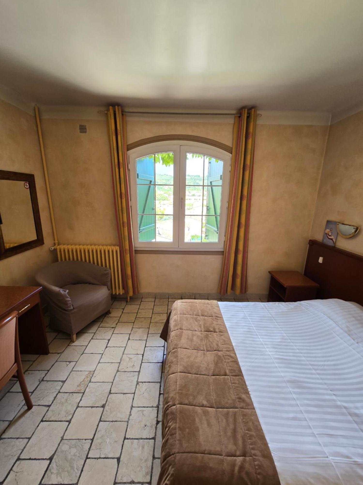 Auberge les Aromes Grasse Exterior foto