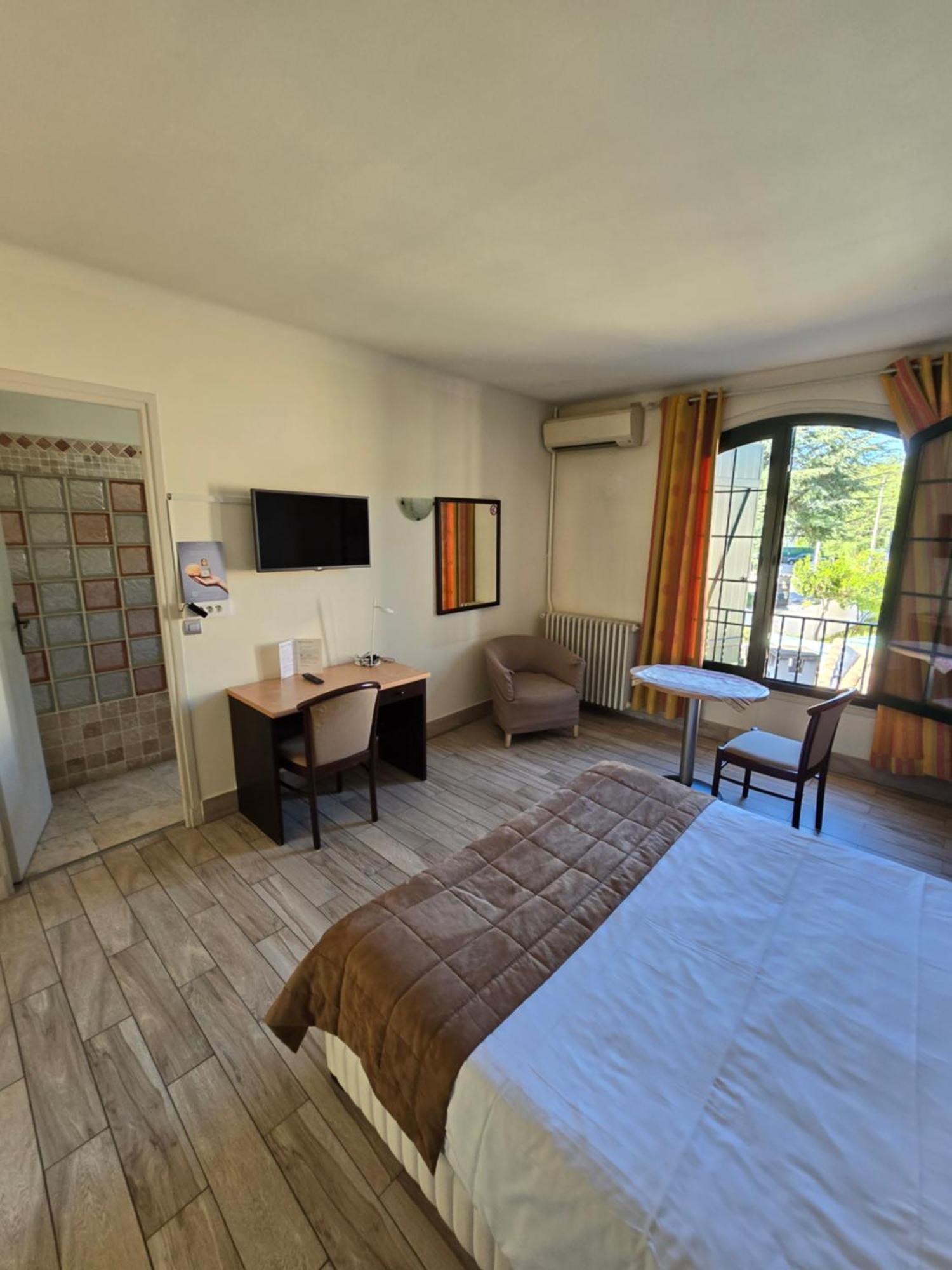 Auberge les Aromes Grasse Exterior foto